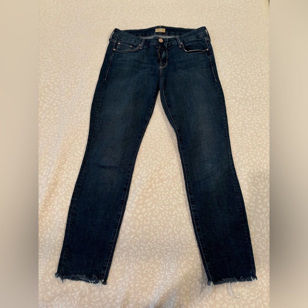 MOTHER ‘Looker Ankle Fray’ Girl Crush Jeans Size 28
